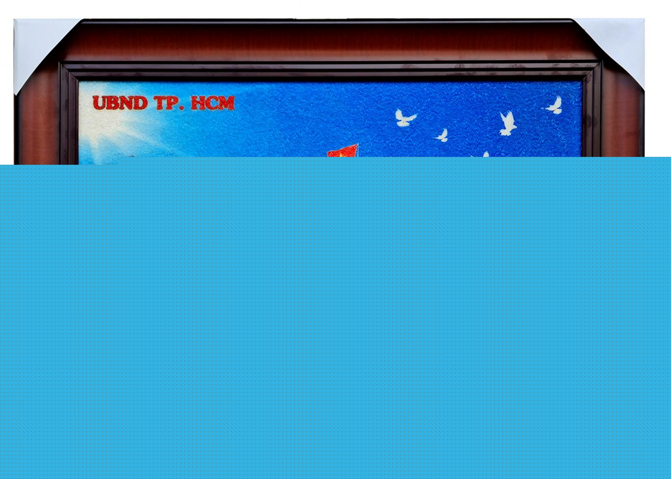 Tranh UBND TP - 40 x 60
