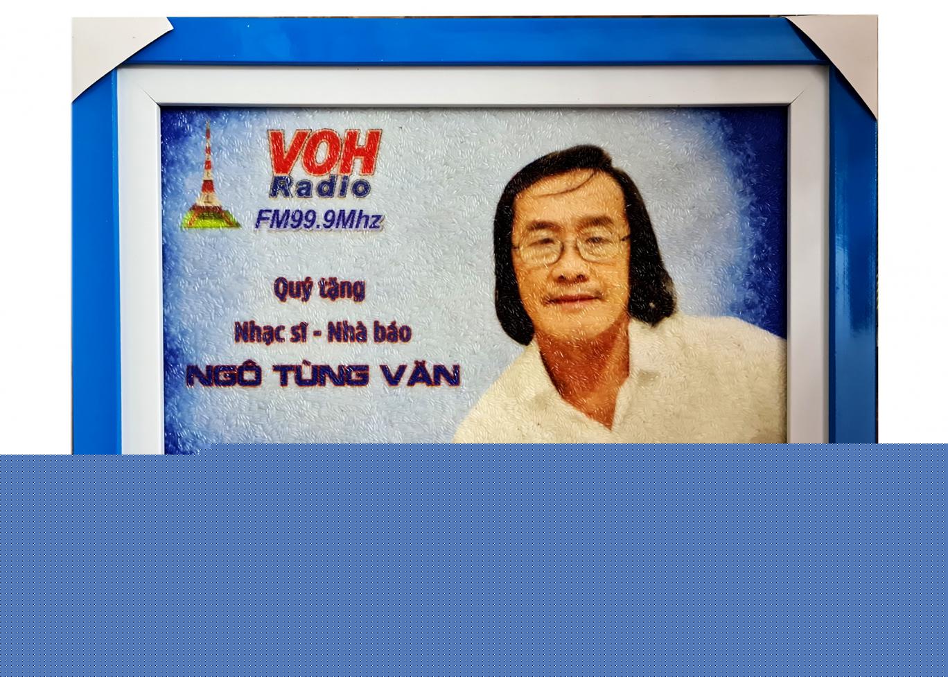 Chân Dung 1 người 30 x 40
