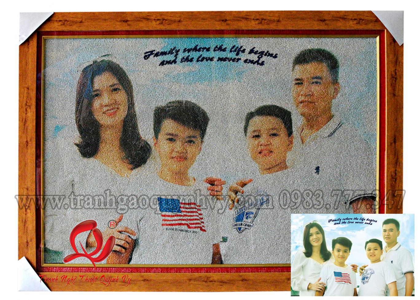 Chân Dung gia đình 4 người - 60 x 90