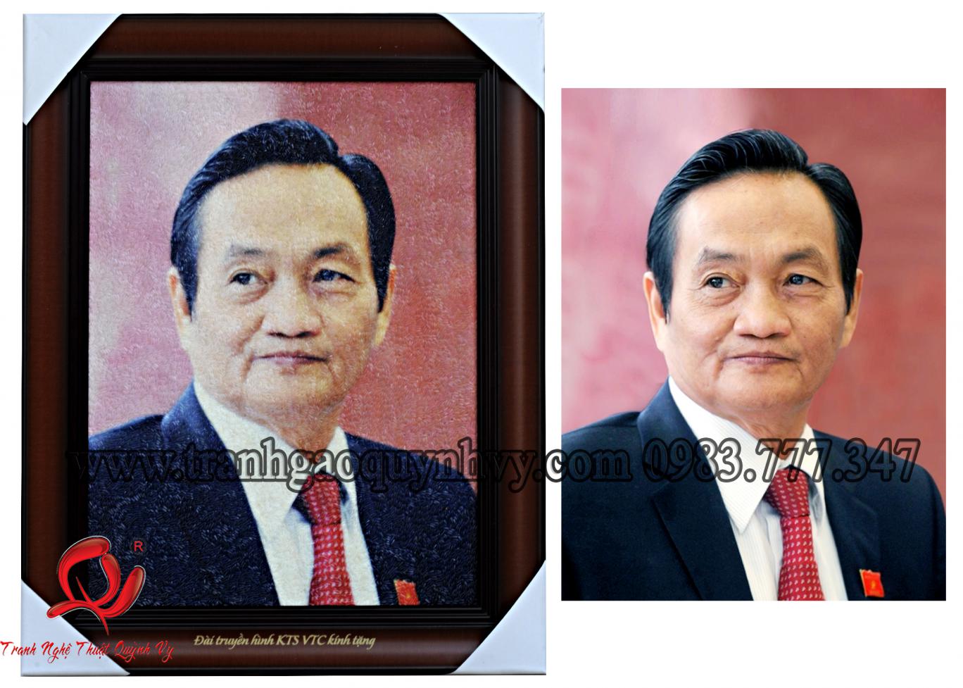 Chân Dung Đại Biểu QH Trần Du Lịch người 30 x 40