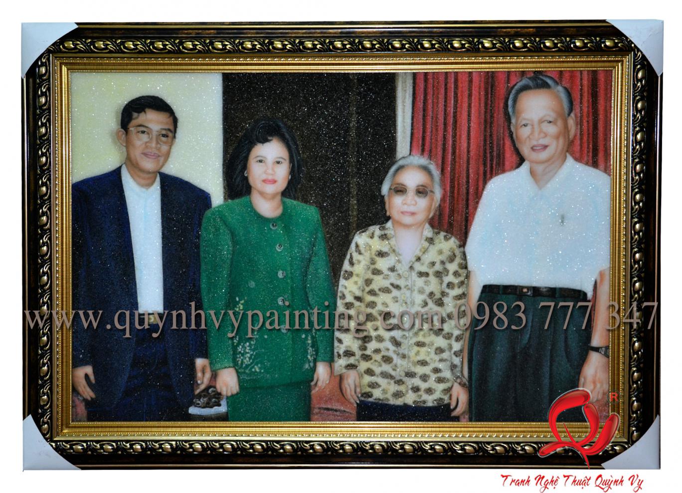 Đá Quý Chân Dung 4 người